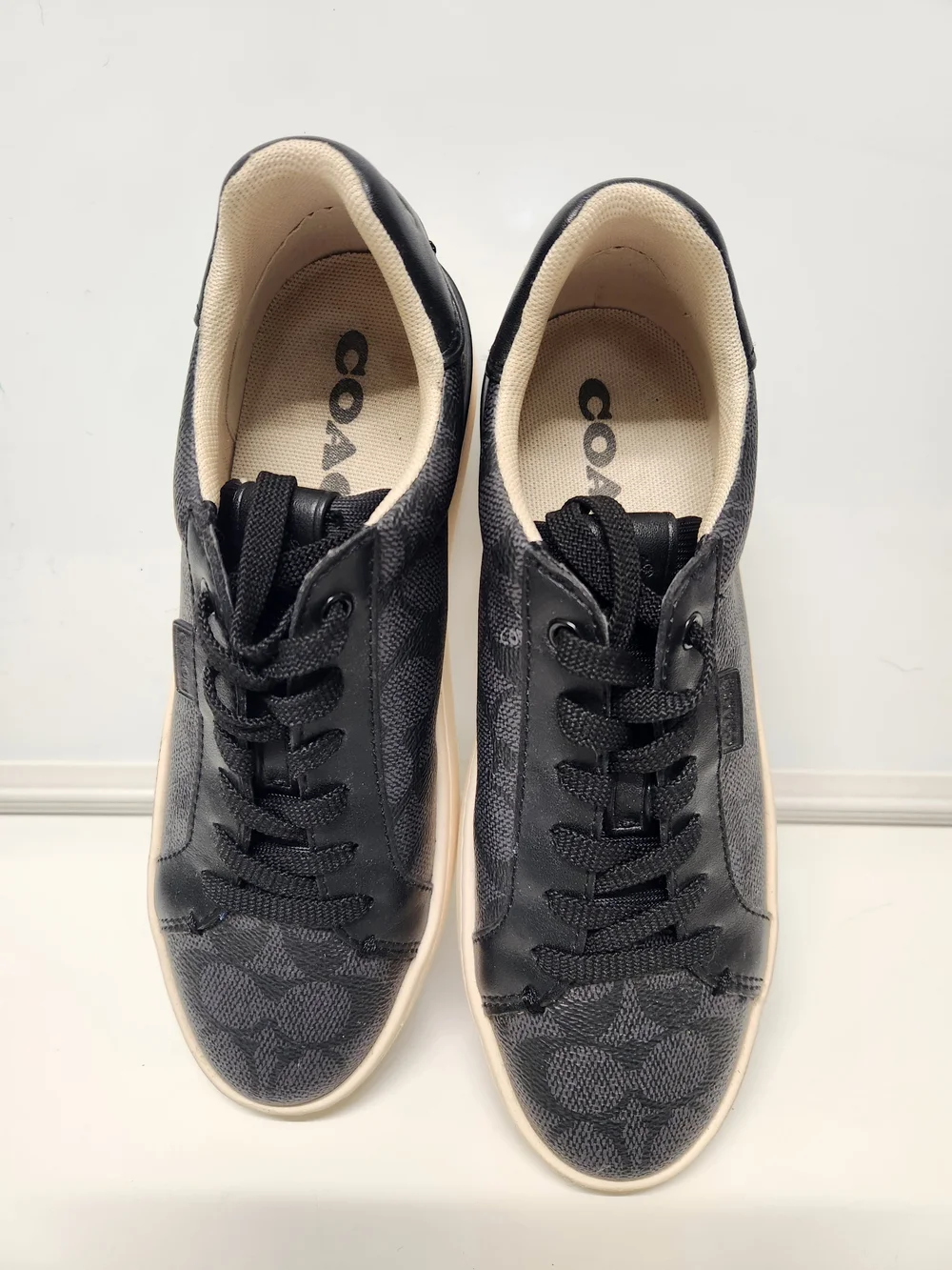 Coach Black Signature Leather Low-Top Sneakers with Cream Sole